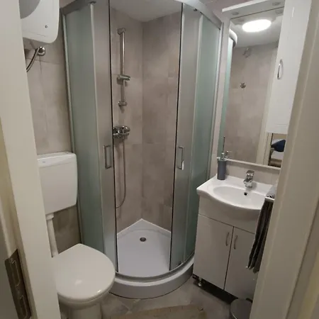 Little Perunika Apartment
